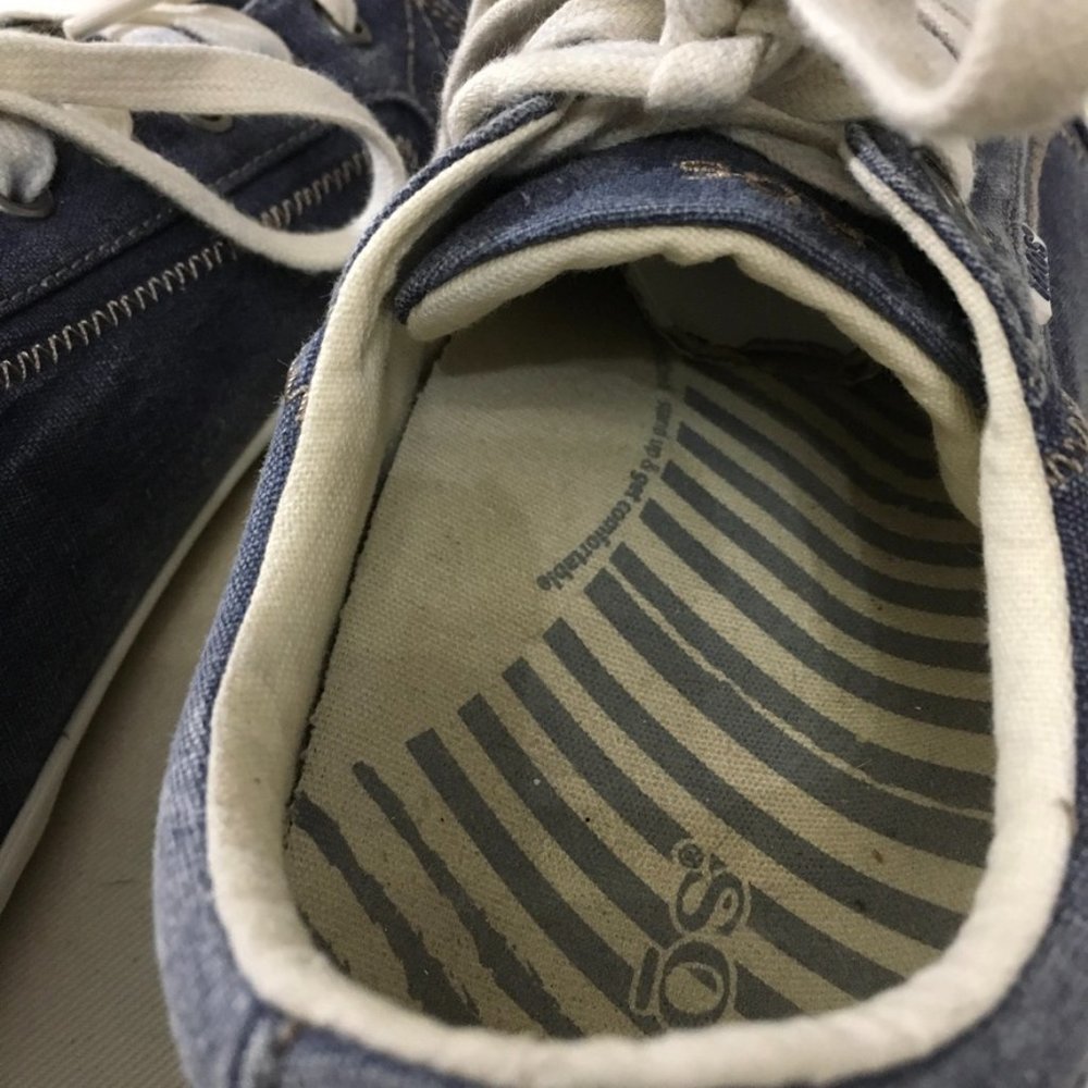 Taos Star Denim Blue Sneakers - Picture 5 of 7